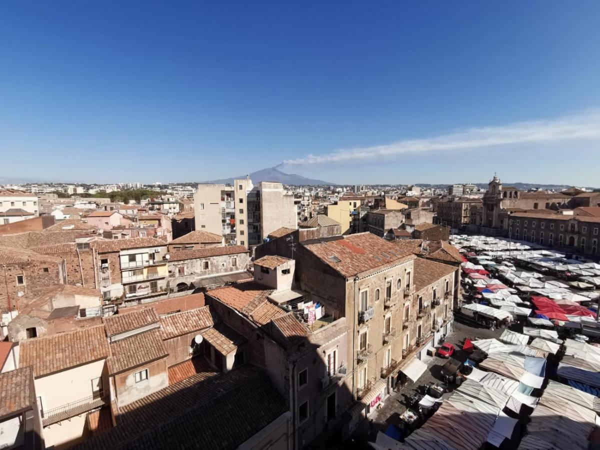 Etna City Home Accogliente Nel Cuore Di Catánia Buitenkant foto